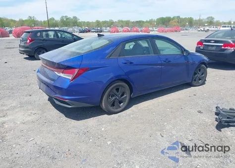 2021 Hyundai Elantra Sel z USA, uszkodzony, nr VIN 5NPLM4AGXMH011858